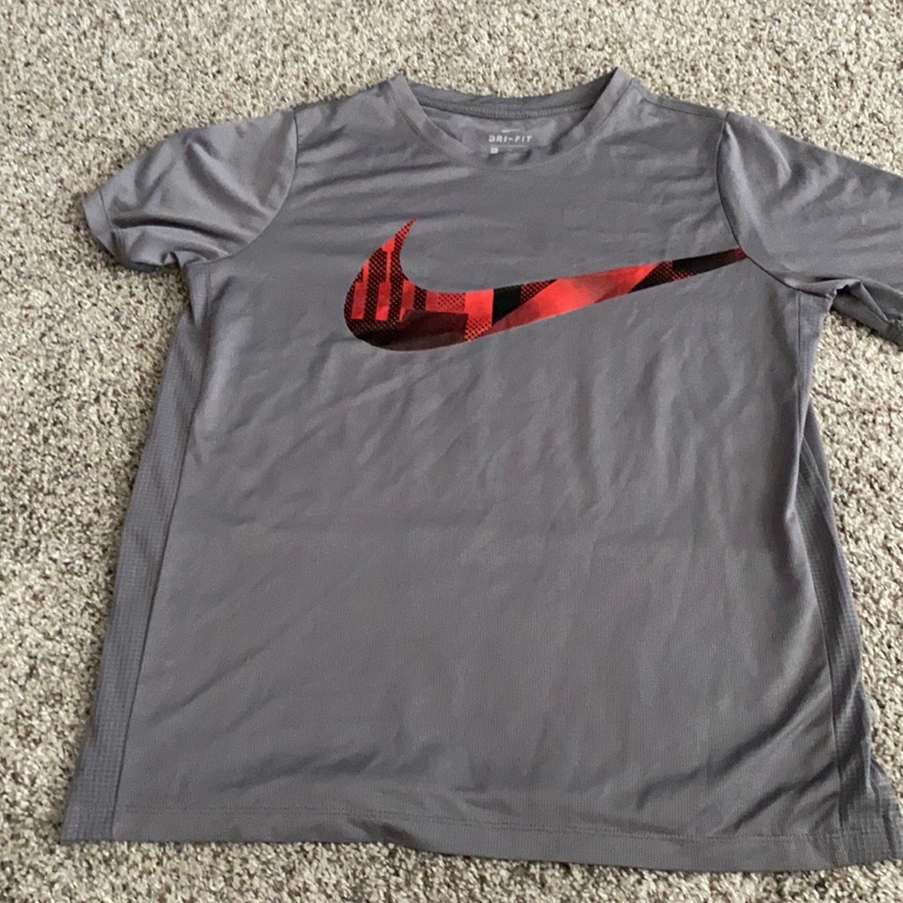 Nike Boys Tee